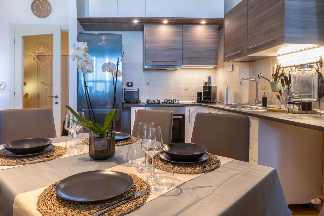 Cavour Elegante Loft In Centro Apartment Мачерата Екстериор снимка